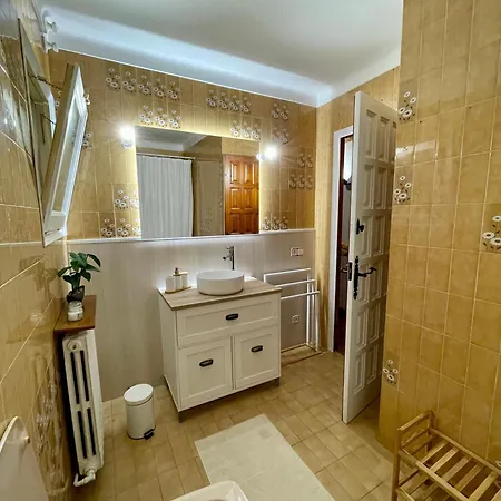 Vakantiehuis Rocaclara Montrás