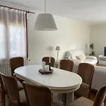 Prázdninový dům Rocaclara Montrás